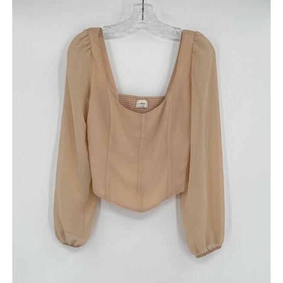 Wilfred Tops - Wilfred Aritzia Women Beige Scoop Neck Balloon Long Sleeve Crop Top Sz S